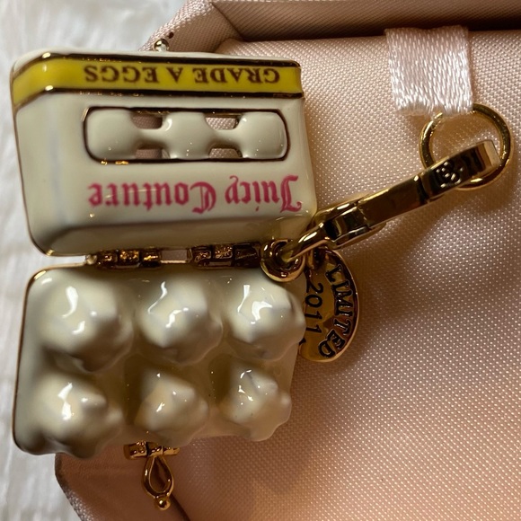 Juicy Couture Carton of Eggs Charm - Picture 7 of 8